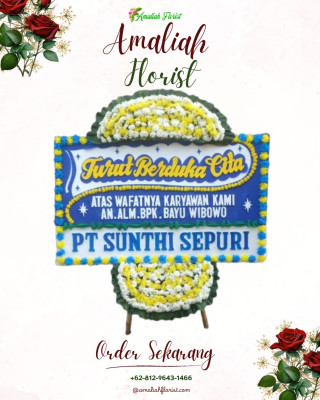 Papan Bunga Duka di Padang Bulan